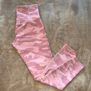 Like new Athleta 7/8 Leggings